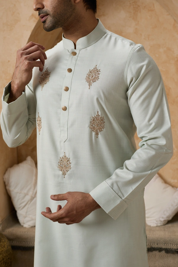 product card image 3