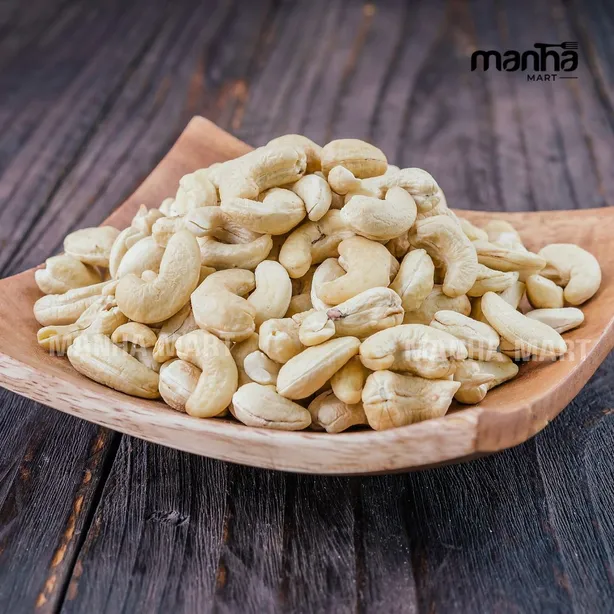 কাজু বাদাম - Premium Raw Cashew Nuts - 100% Natural Organic Kaju Badam